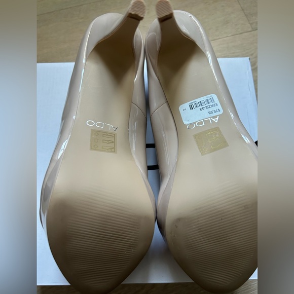 ALDO Kenzie Patent Leather Pumps - Picture 5 of 8